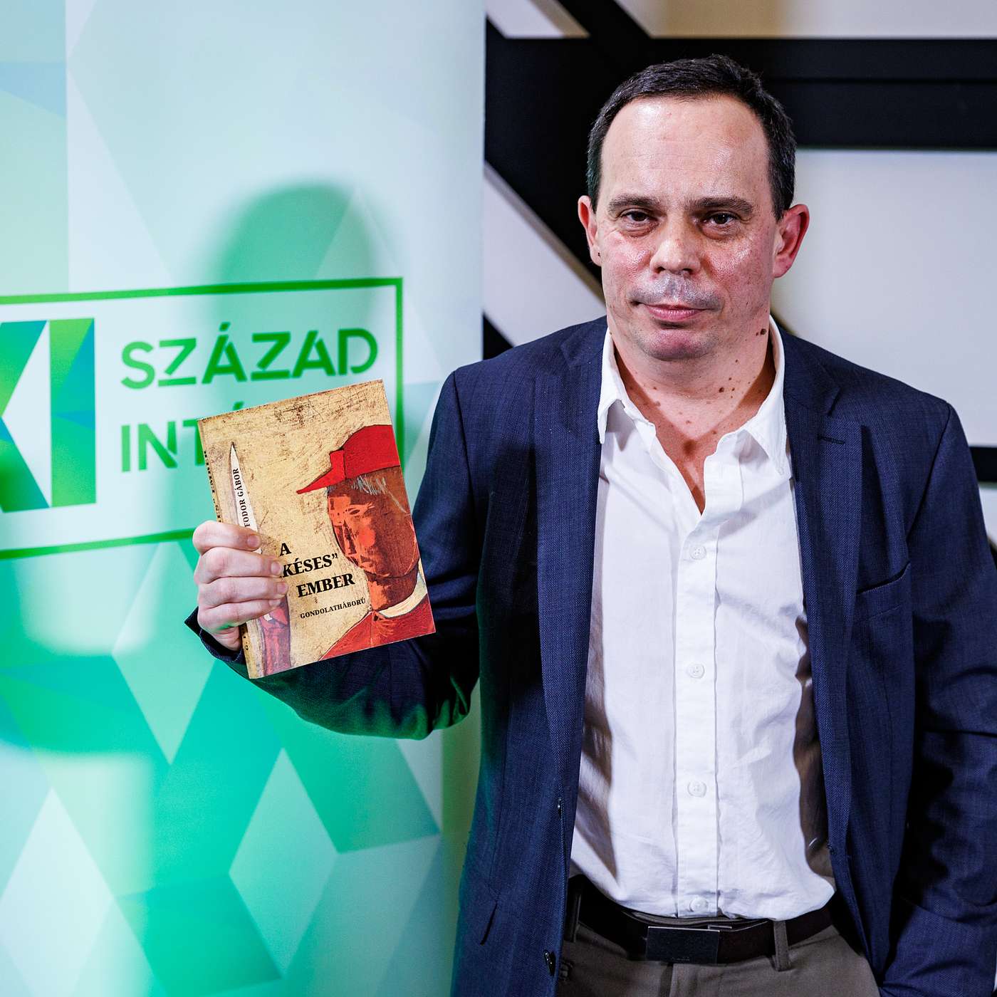 XXI. Század Intézet