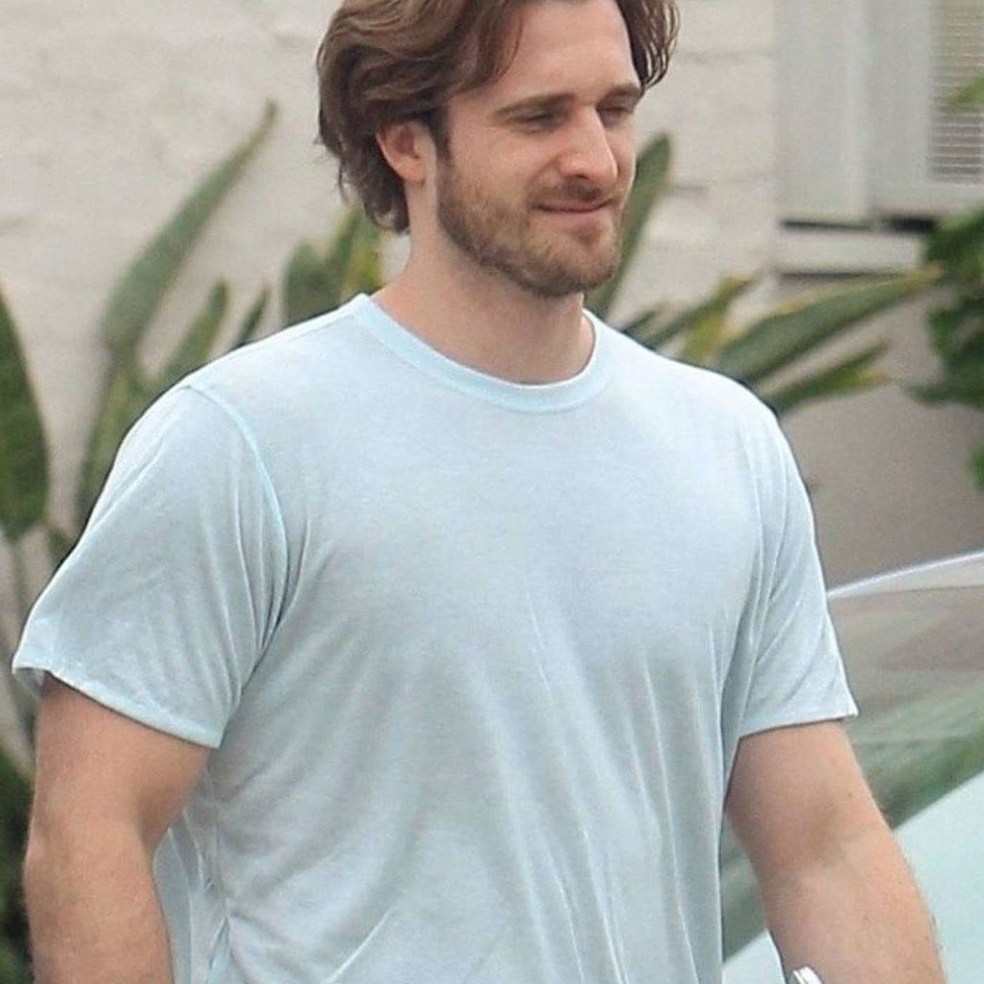 Matthew Hussey on Women Dating Emotionally Unavailable Men {Reaction} | Helios Blog 509