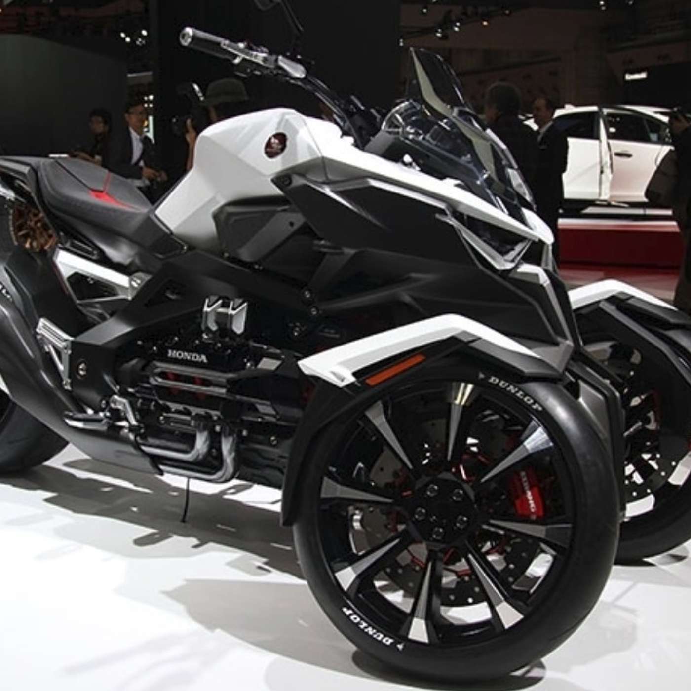 Episode 164 - Wet and Saucy Tourette Trikes and other three wheeled things episode artwork