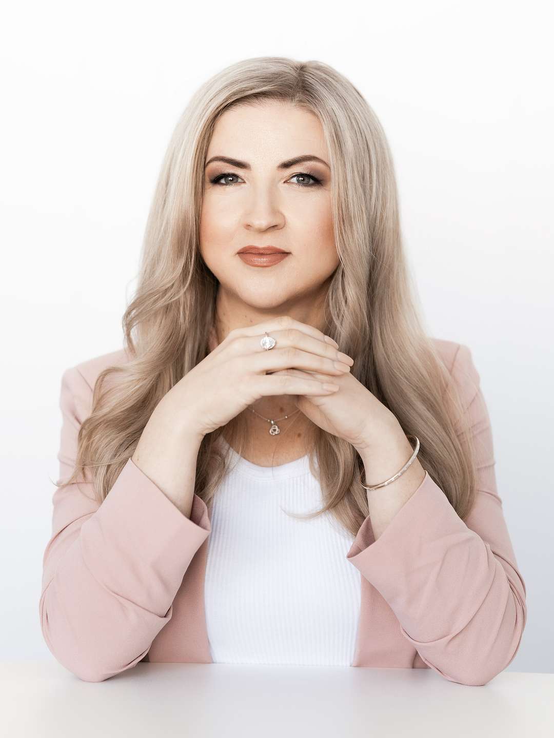 Corinne Cole