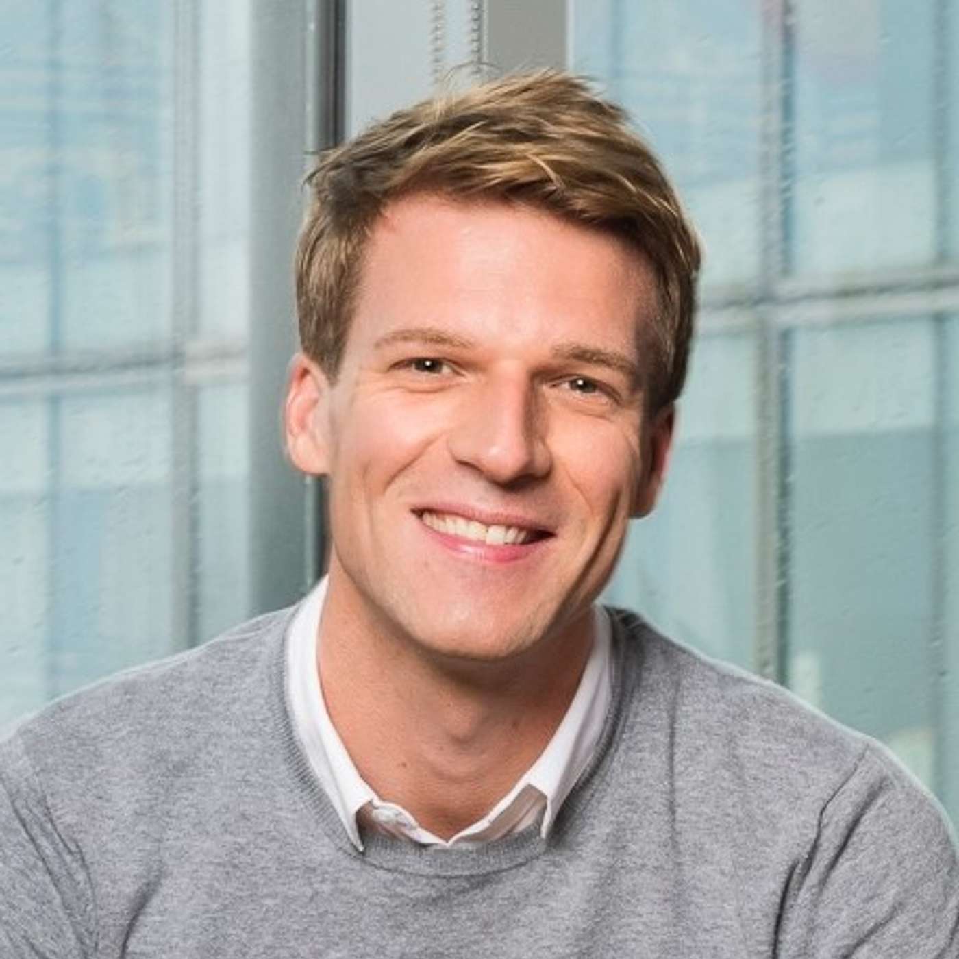 Ep327: The real benefits to banks of turning savers into investors