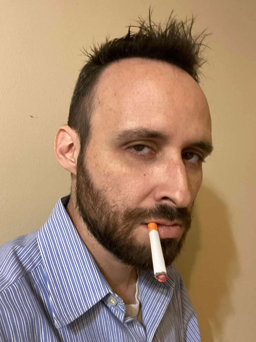 DJ Glowing Ice