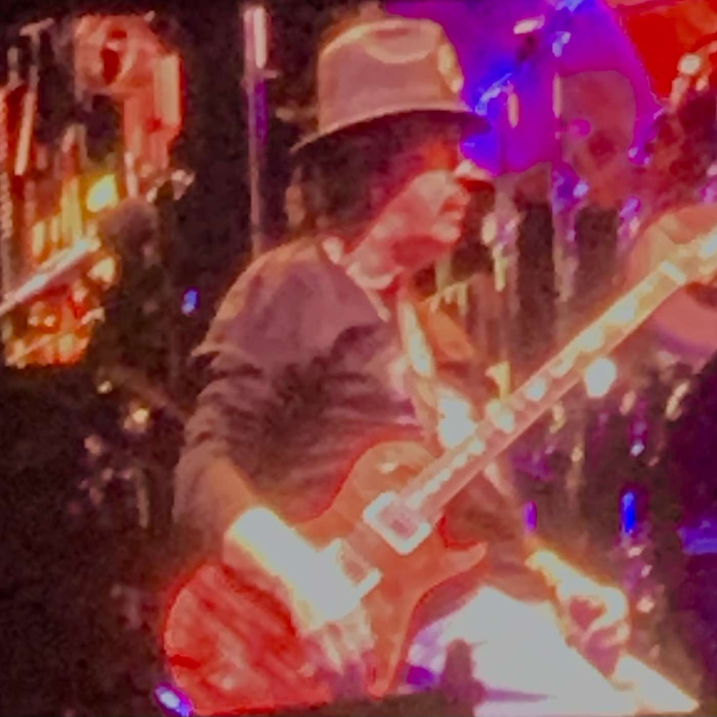 Episode 43: BONUS EPISODE - JAY’S EXPERIENCE AT THE CARLOS SANTANA CONCERT