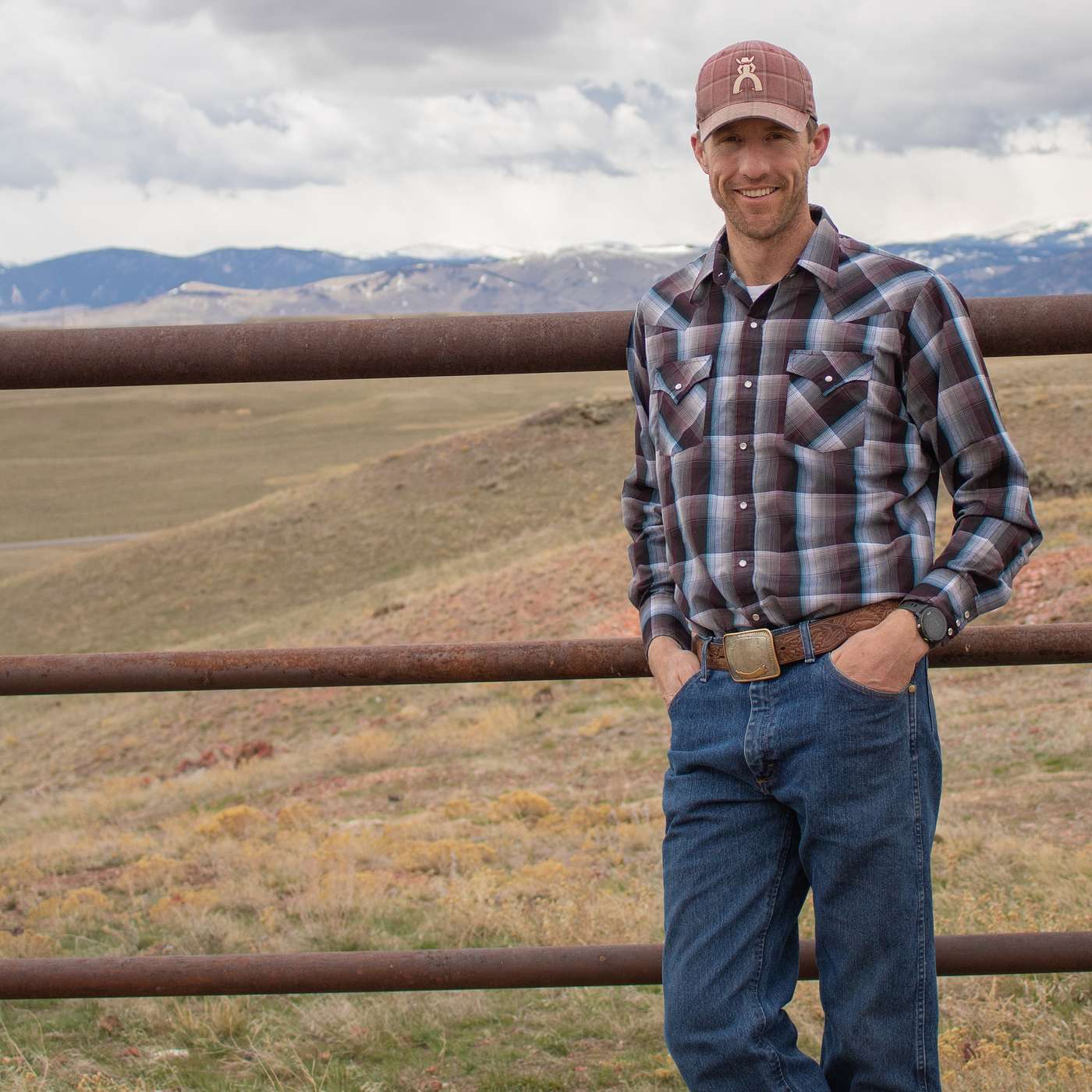 Hide & Horn Sampler: Dusty Smith & The Art of Saddle Tree Production
