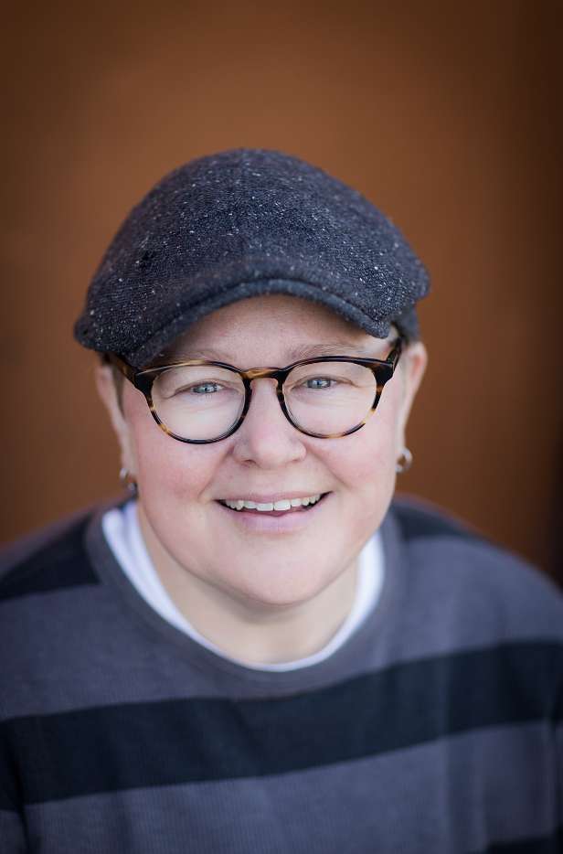 Maggie Faris