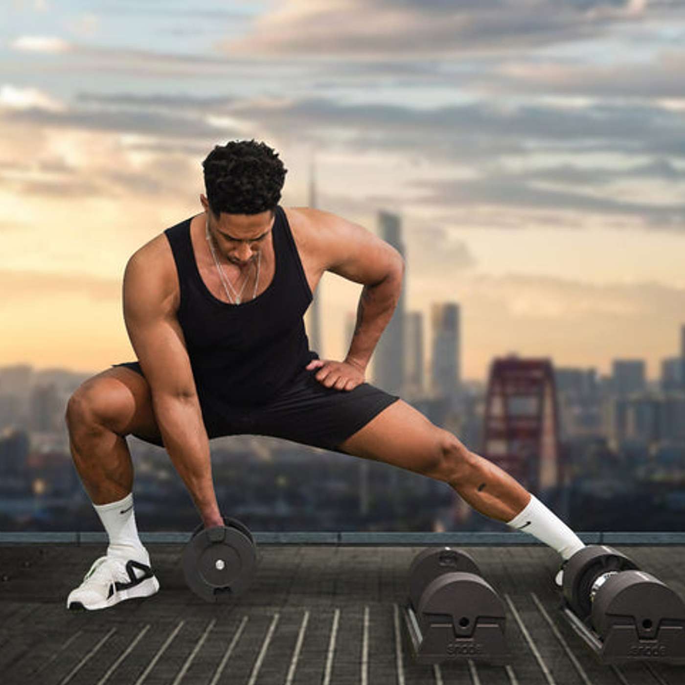 How to Use a Single Adjustable Dumbbell for a Full-Body Workout