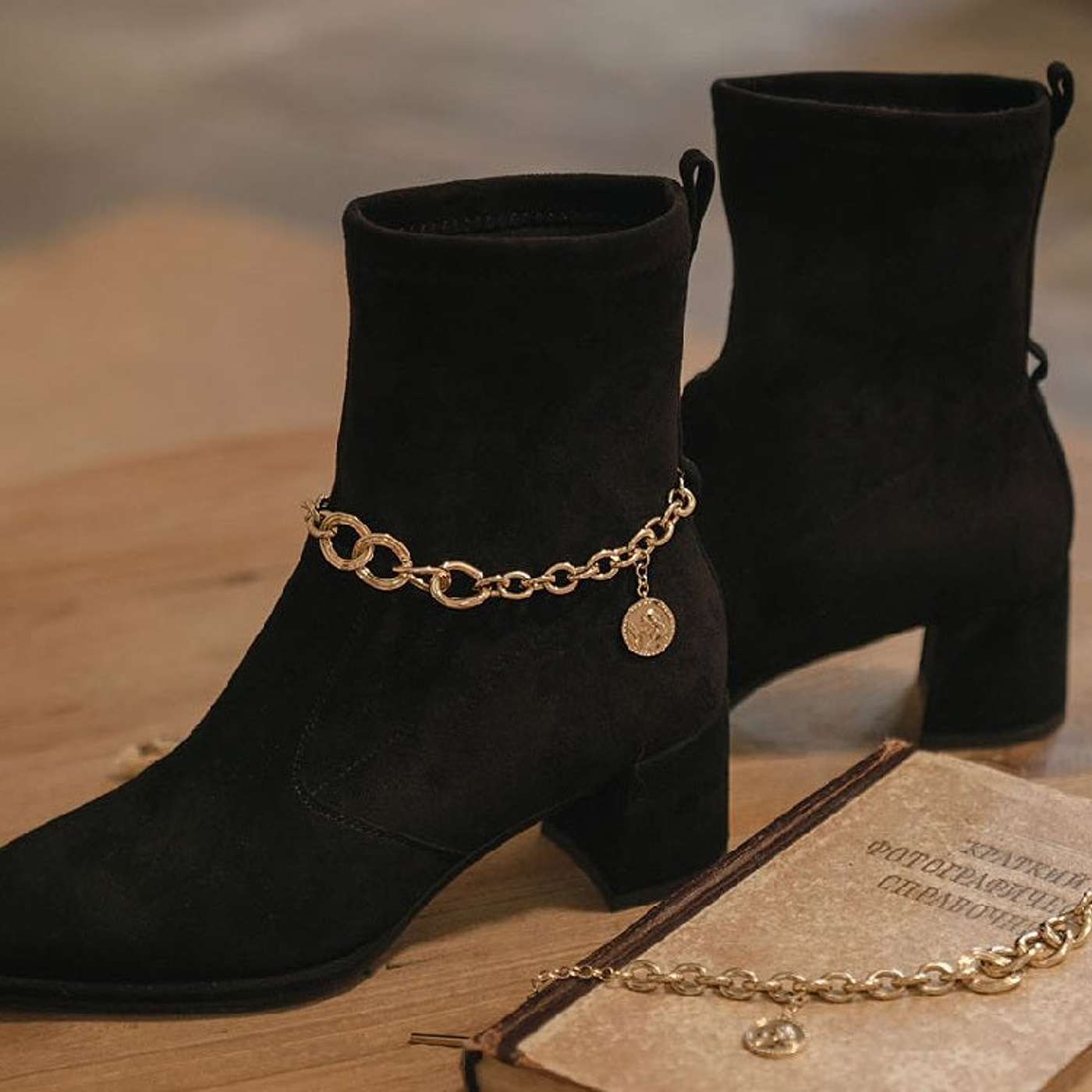Choosing the Perfect Winter Boots for Women: A 2023 Guide