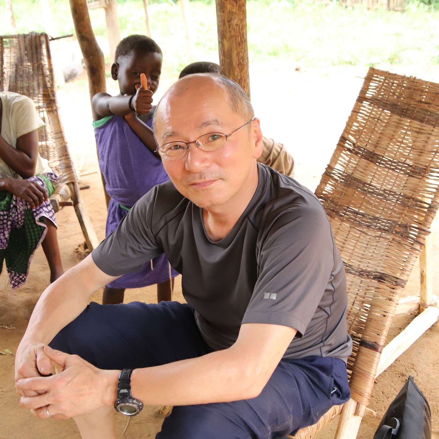 Bonobos, Wamba Village in the DRC, and building theories of human behavioral evolution with Dr. Takeshi Furuichi episode artwork