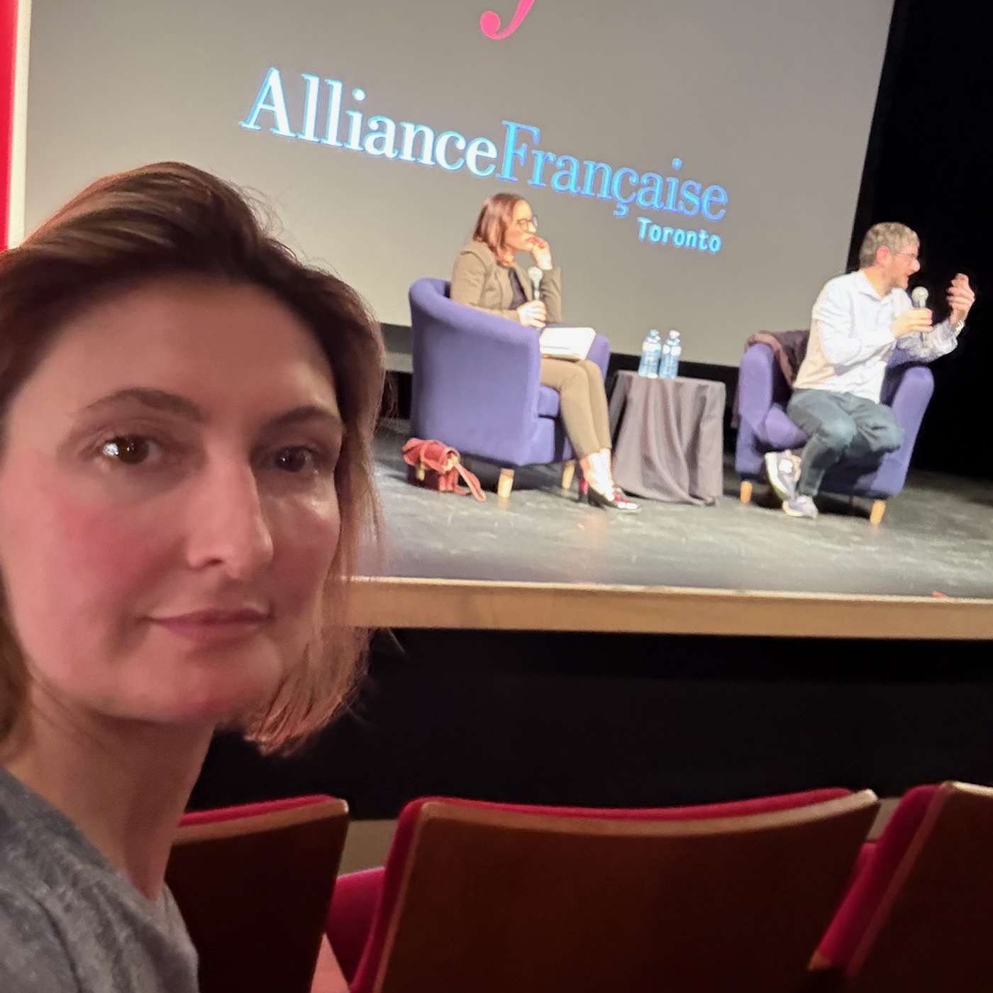 🧠 Navigating Conspiracy in the Digital Age: Between Critical Thinking and Certainty