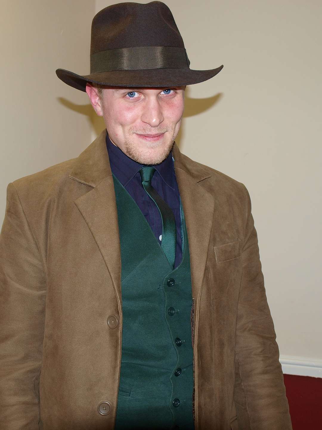 Sylvester Da Silva (performed by John Parry)