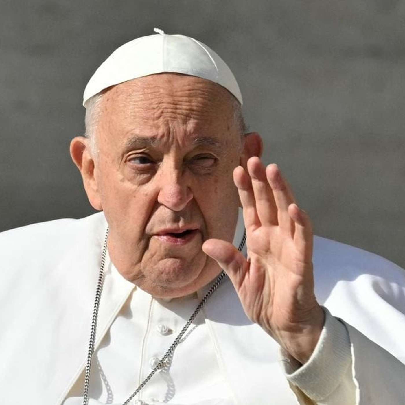 Episodio 971:Ya hay Demasiada MARICONERIA En Los SEMINARIOS Dijo Papa Francisco / Padre Charles Murr y Luis Román