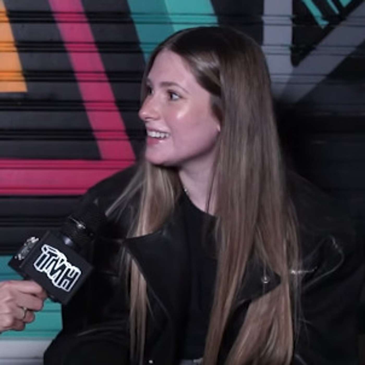 Entrevista a Renata: “En este momento necesito enfocarme en una sola cosa y es en lo musical” episode artwork